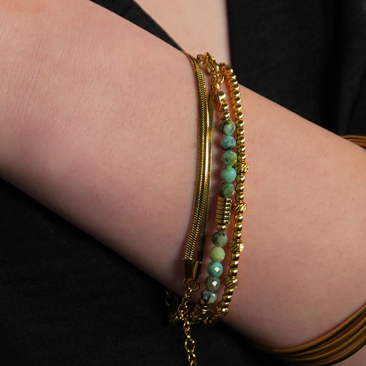 Style ANNABETH 7580: Twin-Bead Fusion Gold Chain Bracelet. 