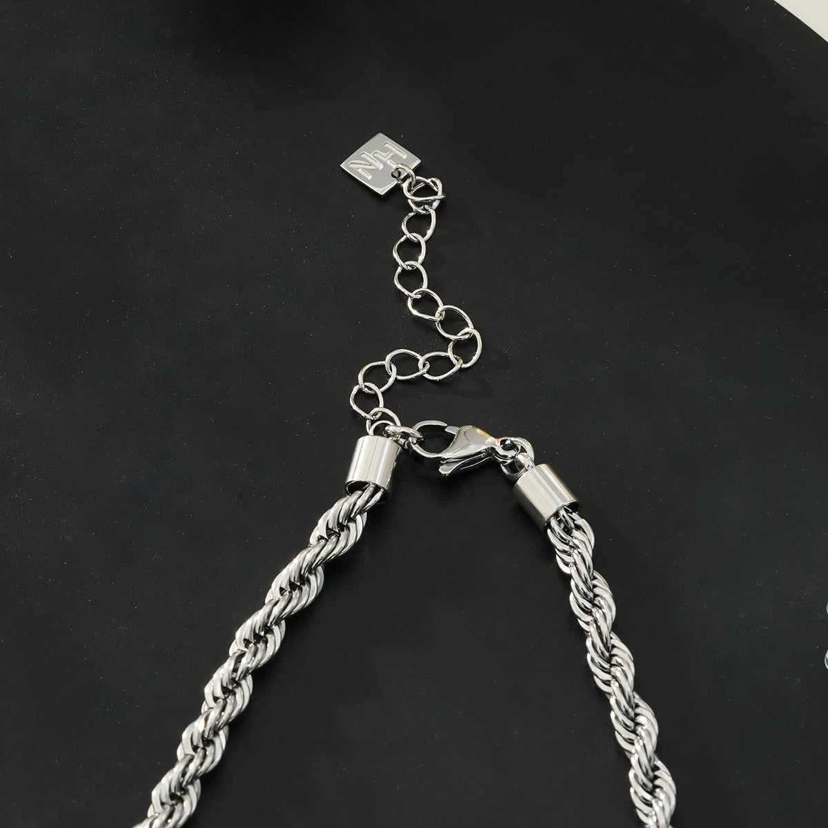 ARKLEY White Gold (Silver Toned): Chunky Rope Chain Textured Necklace.