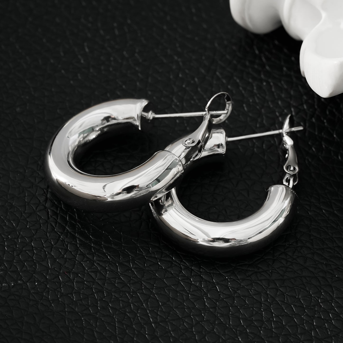 BLYDE: Semi-Wide Essential Hoop Earrings in Silver Toned White Gold