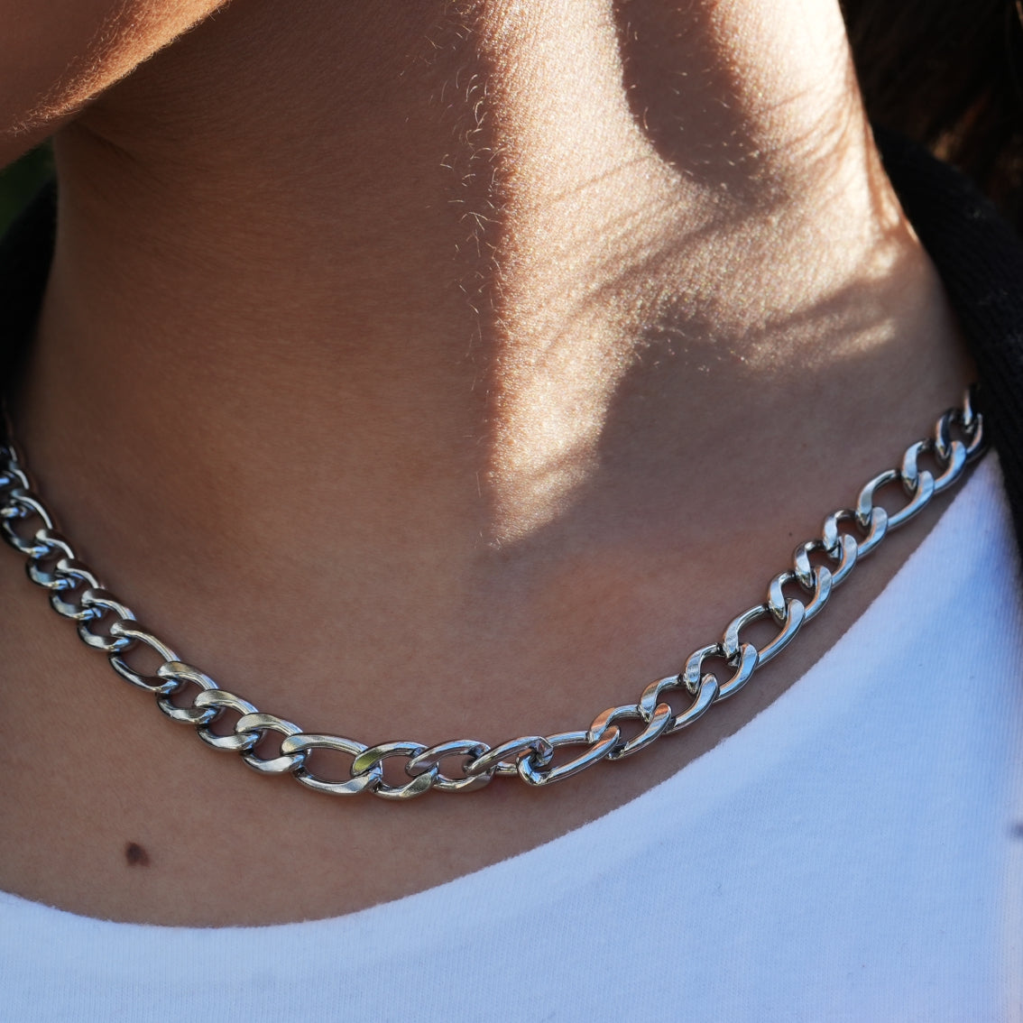 BROMLEY: Cuban-Link Statement Chain Necklace in Silver