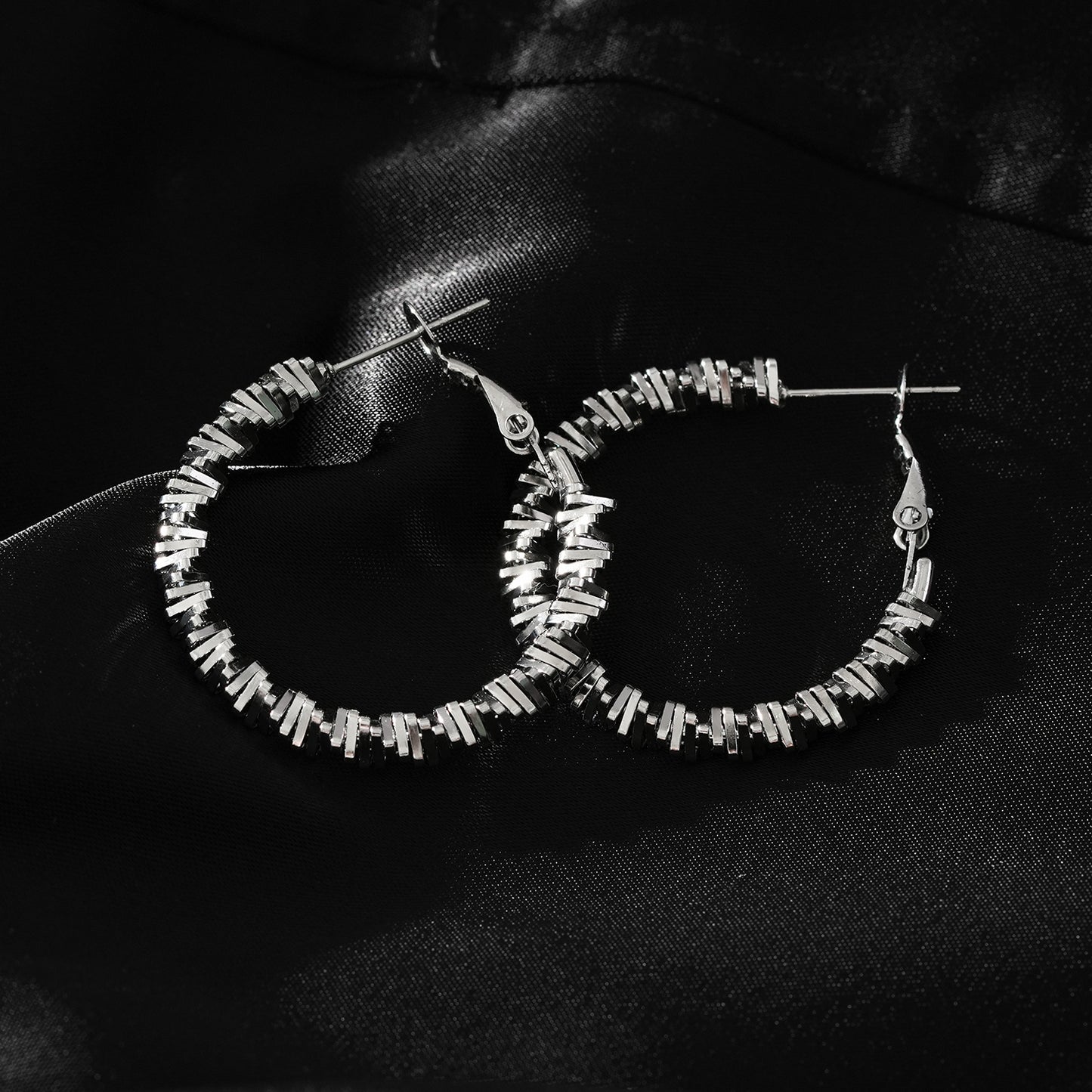 Style SPRINGDALE Silver: Textured Geometric Square Beaded Hoop Earrings