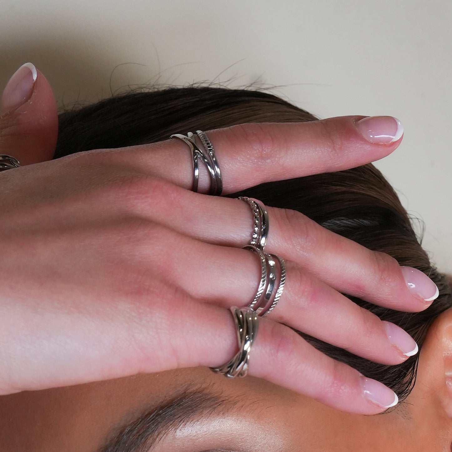 Style ESTELLA 21120: Triple Banded Interconnected Stack Ring in Silver.