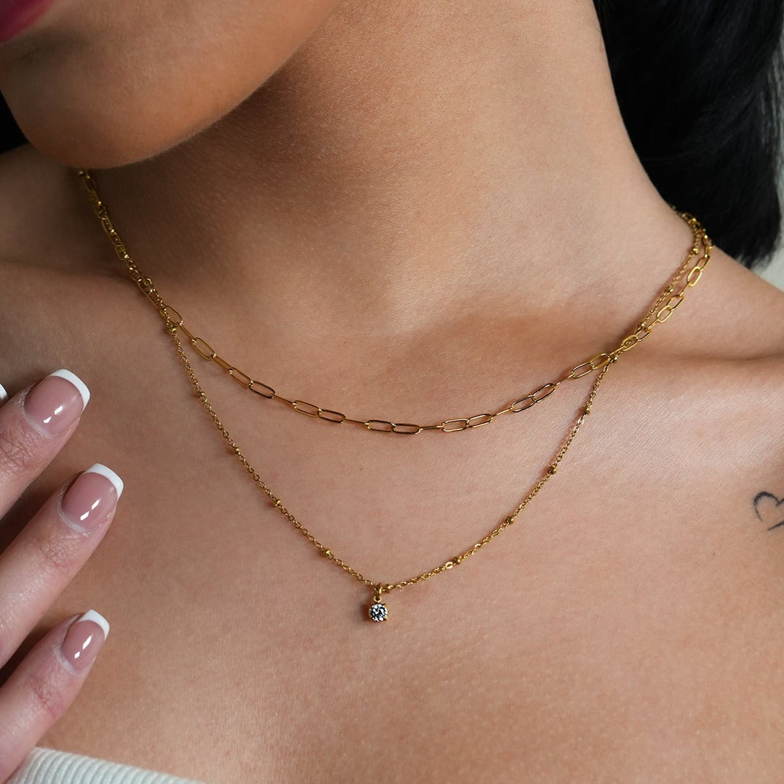 hackney-nine | hackneynine | Style KATERI 52205G Gold: Pre-Layered Chains Necklace with a Solitaire Zirconia Charm Pendant