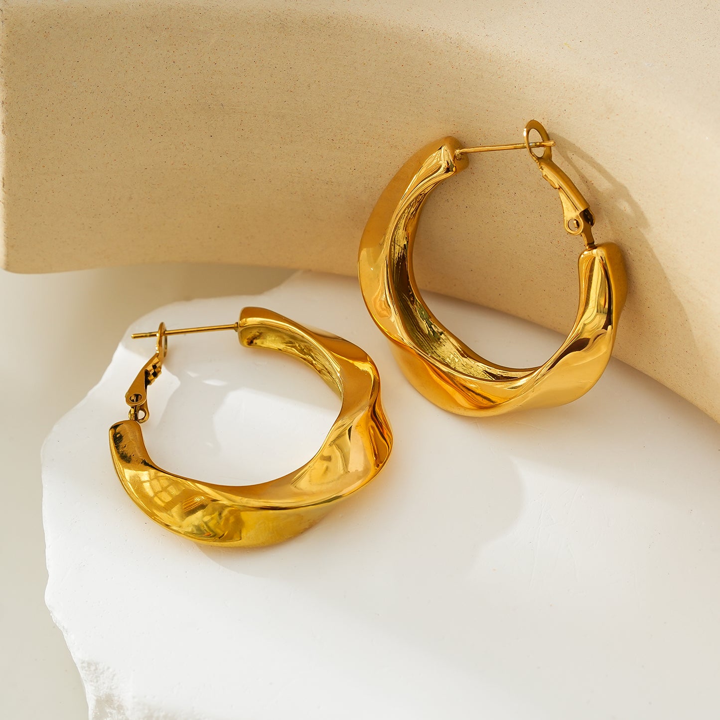 Style MARFA Gold: Sculptured Abstract Hoop Earrings