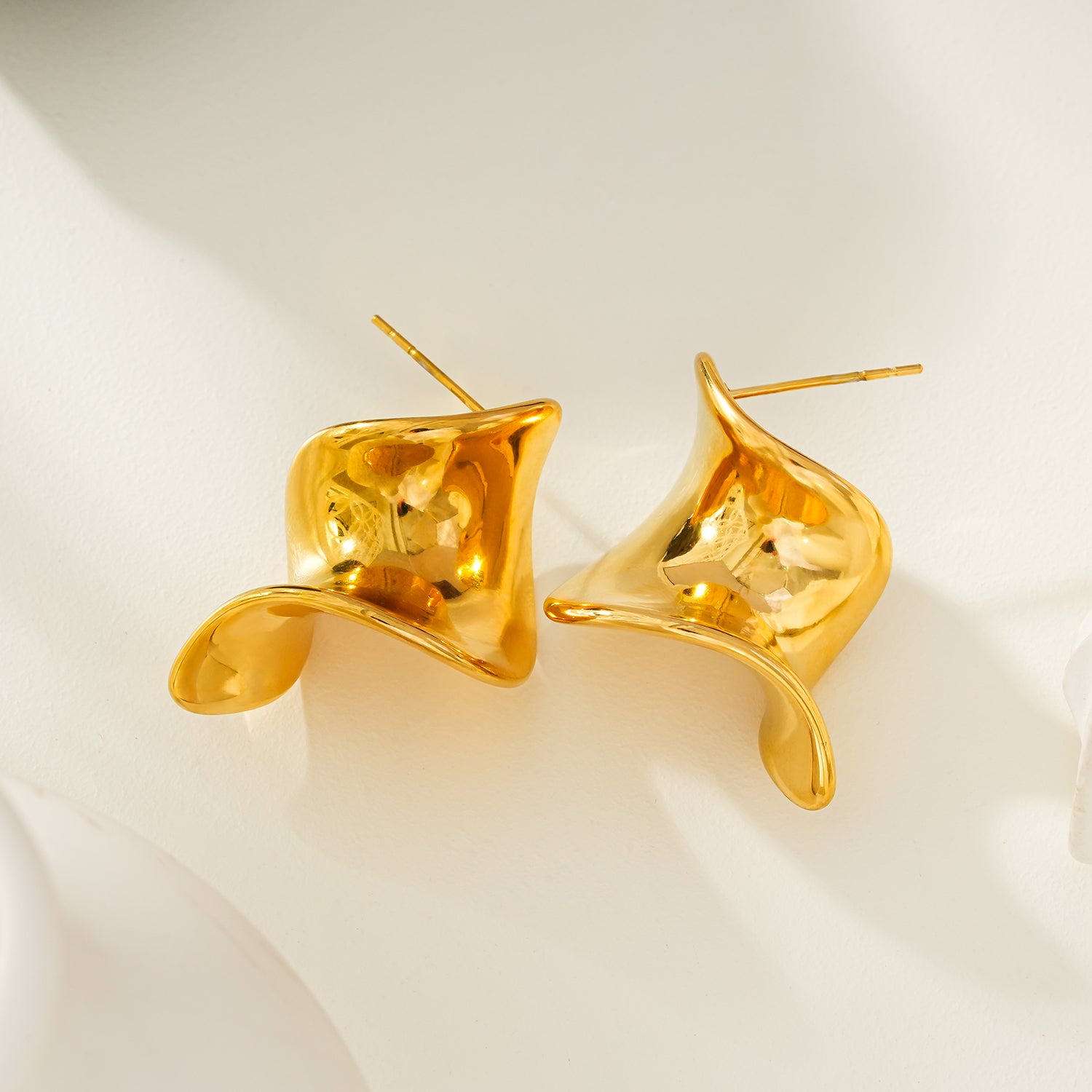 MARGINA: Modernist Avent Garde Twisted Shape Stud Earrings - A Bold Statement of Contemporary Elegance