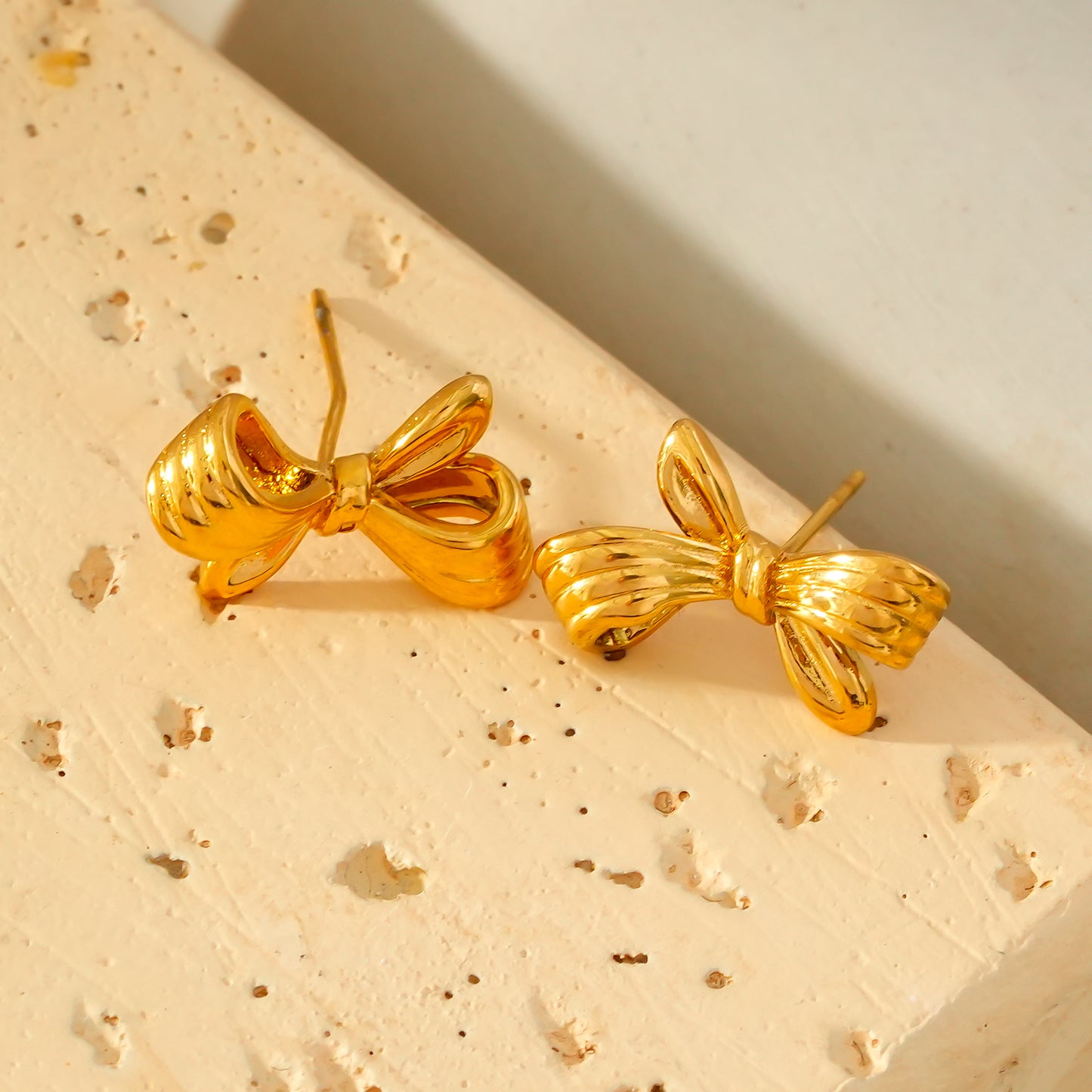 MISTY: Mini Bow Shaped Stud Earrings in Gold