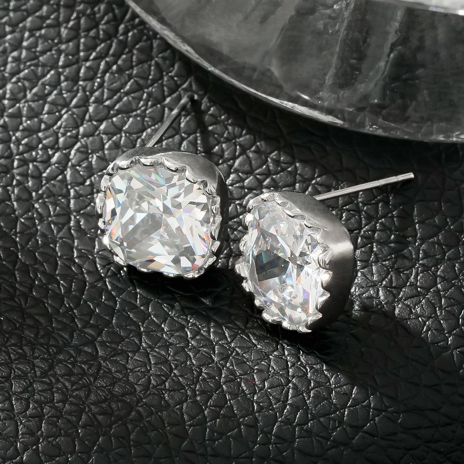 RICCA Silver: Moissanite (Diamond Alternative) Square Shaped Ornate Cased Essential Daily Studs.