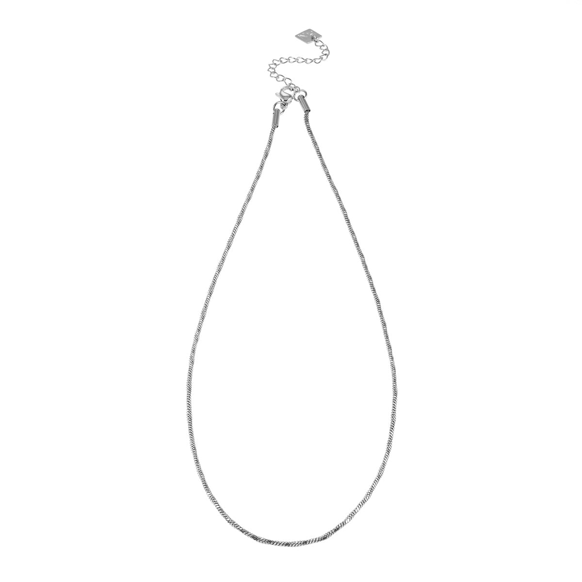 SKAGWAY: Minimalist Twisted Textures Chain Necklace in Silver (White Gold)