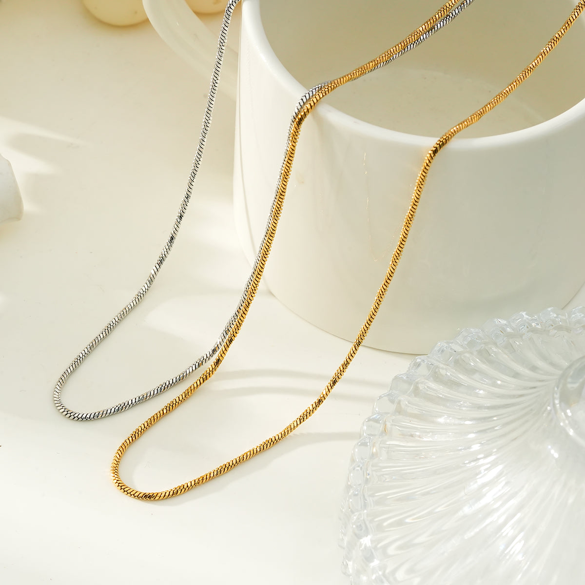 SKAGWAY: Twisted Textures Chain Necklace in Gold