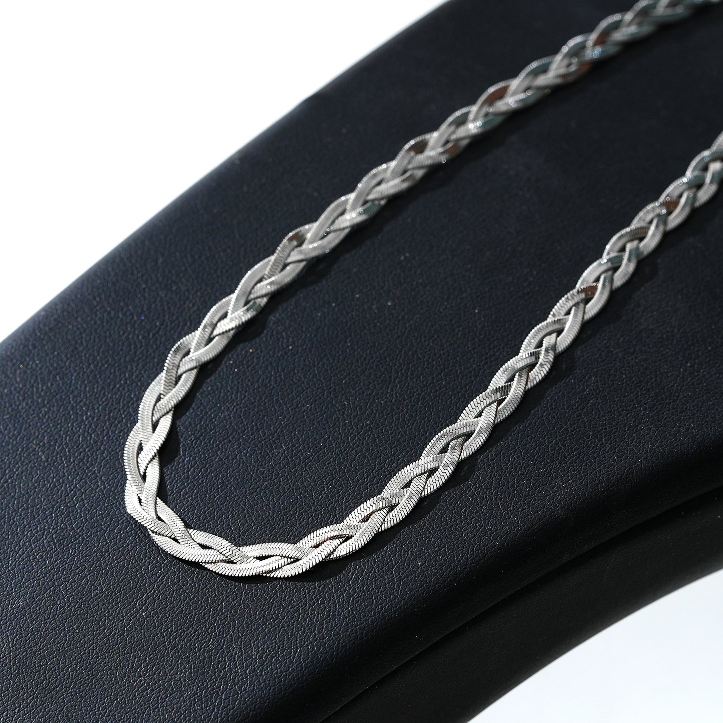 TARA White Gold (Silver Tones): Intertwined Herringbone Snake Skin Textured Necklace.